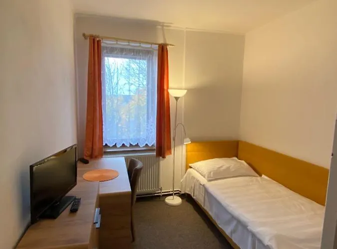 - Excalibur Hotel
